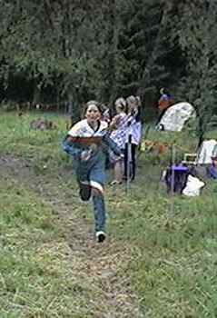 nydress.jpg (12270 bytes)